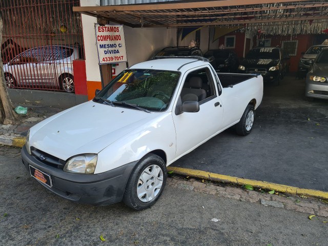 FORD COURIER 1.6 2011 LINDONA