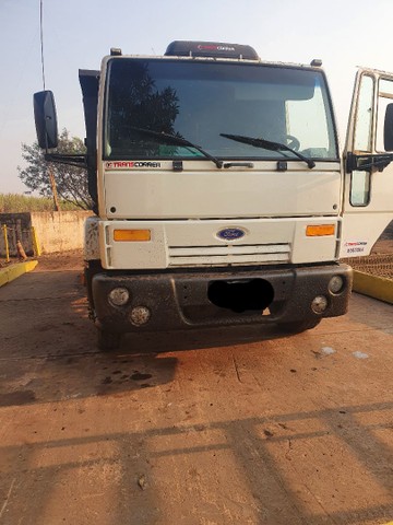 FORD CARGO 2422 6X2