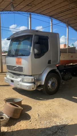 VOLVO VM 240 ALEMÃO CAMINHÕES ITAPETININGA