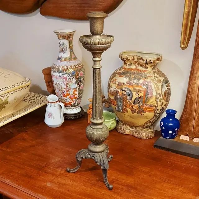 Antigo tocheiro em bronze - Foto 3