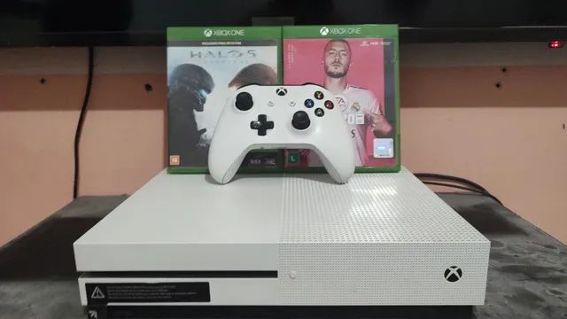 Microsoft Xbox One S 1tb + 1 Jogo - Nota Fiscal E Garantia