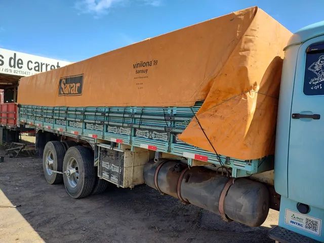 Carroceria graneleiro de Mercedes com 7.55m - Foto 6