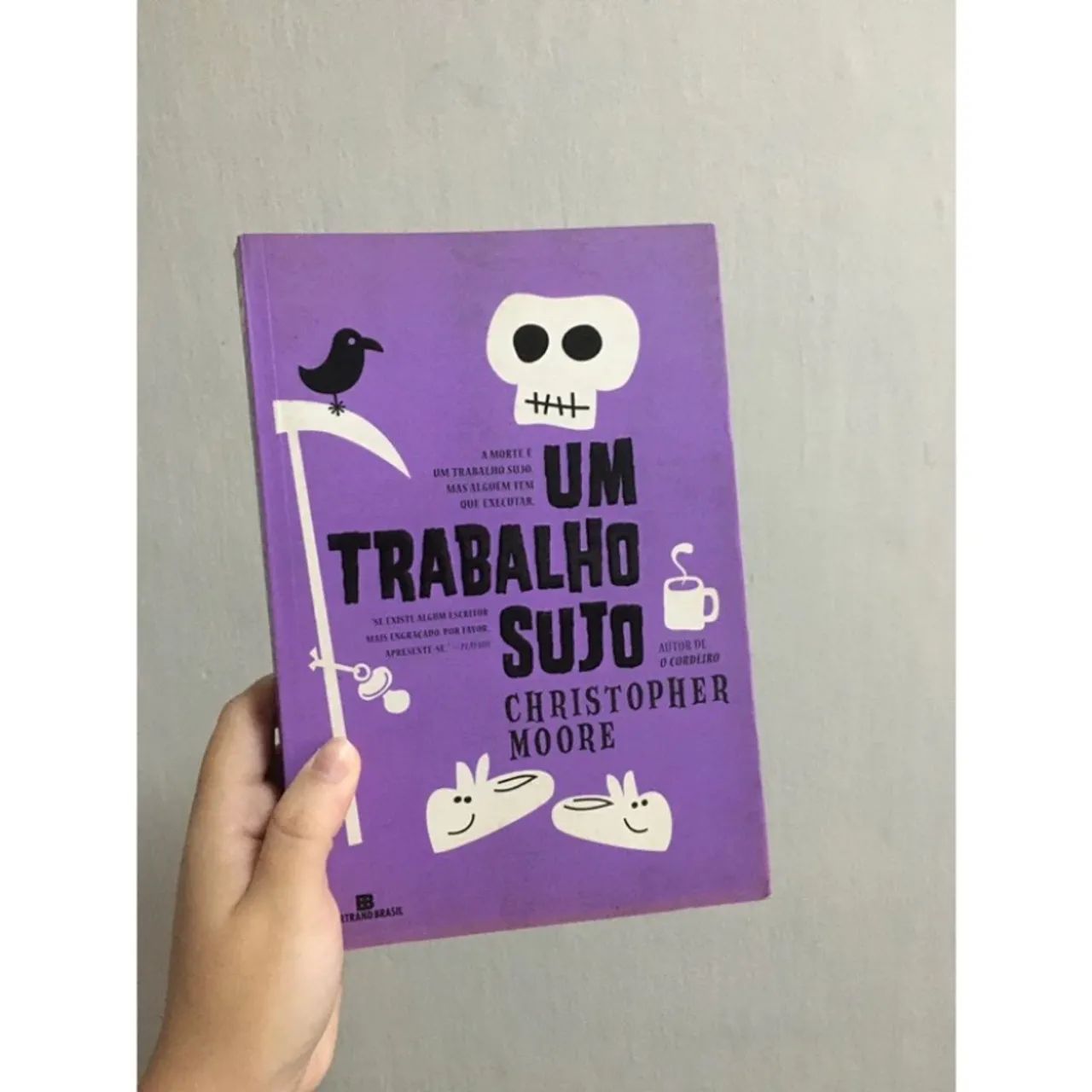 LIVRO UM TRABALHO SUJO - CHRISTOPHER MOORE