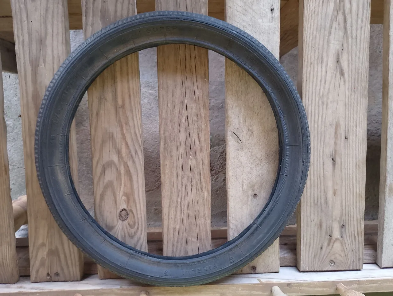 Pneu Pirelli mini super aro 16