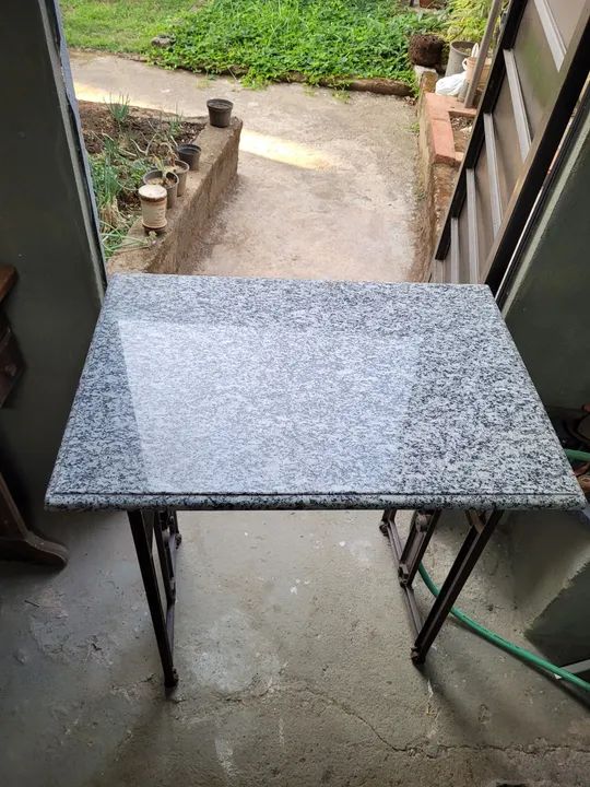 Mesinha para decoração. 