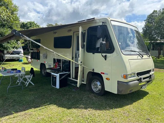 Motorhome Agrale muito novo