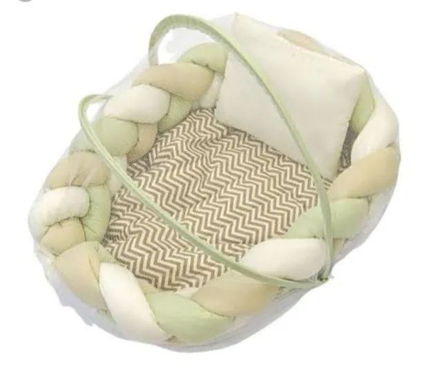 Vende se Berço portátil com mosquiteiro 