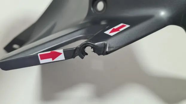 Carenagem Lateral Esq Bmw R1200 Gs Adv 14/20 Descrição 44644 - Foto 5