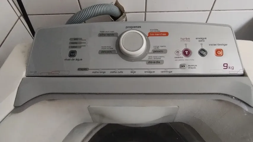 Máquina de Lavar 9kg Brastemp Active - Usada