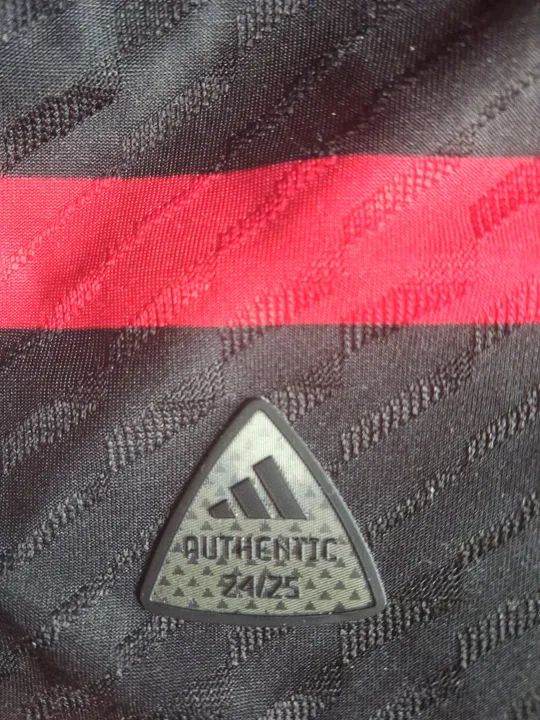 Camisa Flamengo Adidas versão jogador 2023 - Foto 6