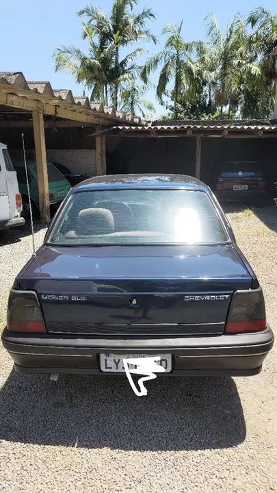 Monza tubarão bem conservado funcionando tudo - Foto 4