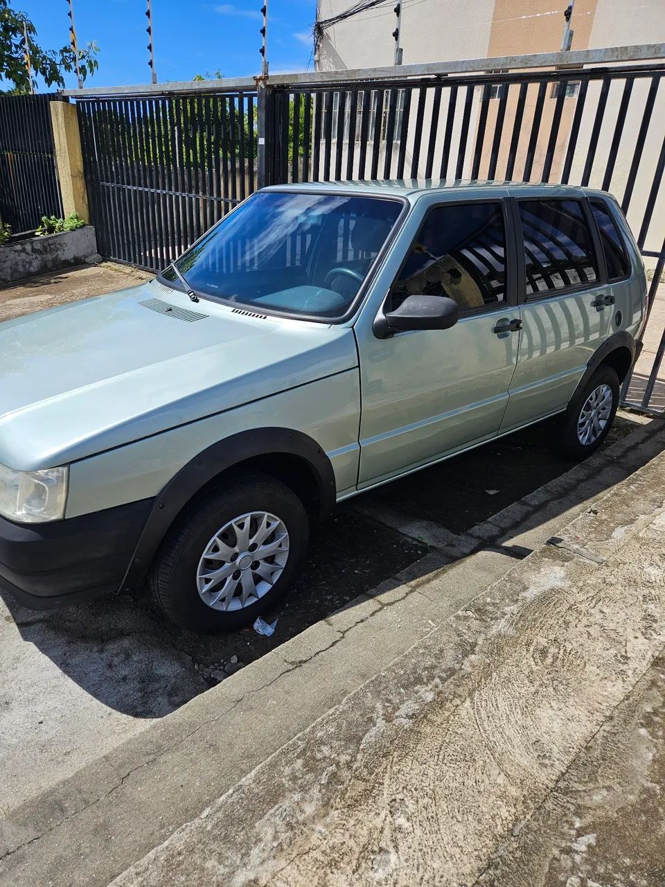 Vendo Uno 2006 extra, Único dono! R$ 21000