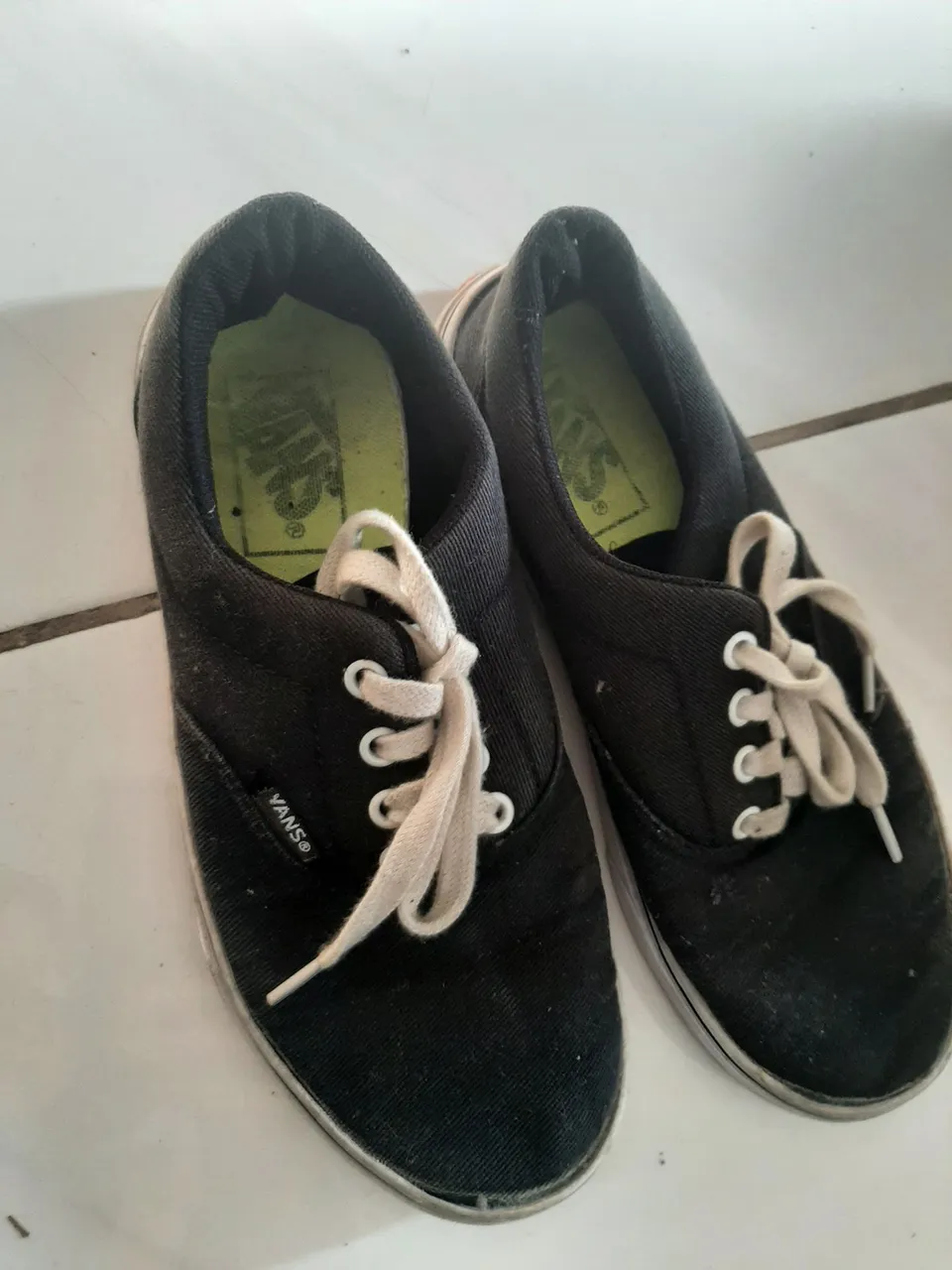 Tênis Vans Preto - Conforto e Estilo