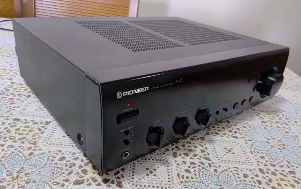 Amplificador Pioneer A-303 Stereo