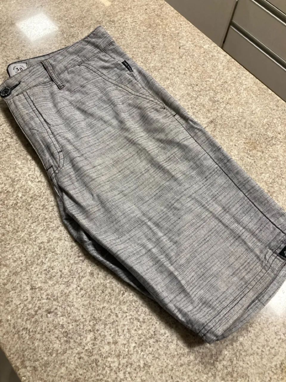 Bermuda Masculina Lost Cinza - Foto 2