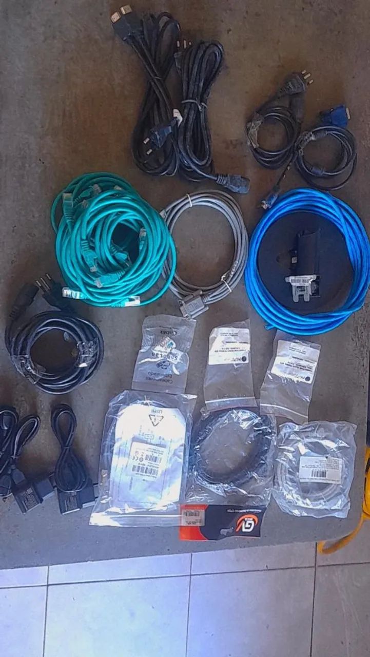 Internet and computer accessories? etc64374418743041120