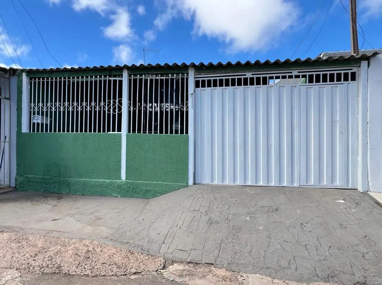 Casas Financiáveis para Venda em Brasília, Santa Maria, 3 dormitórios, 1 suíte, 1 banheiro