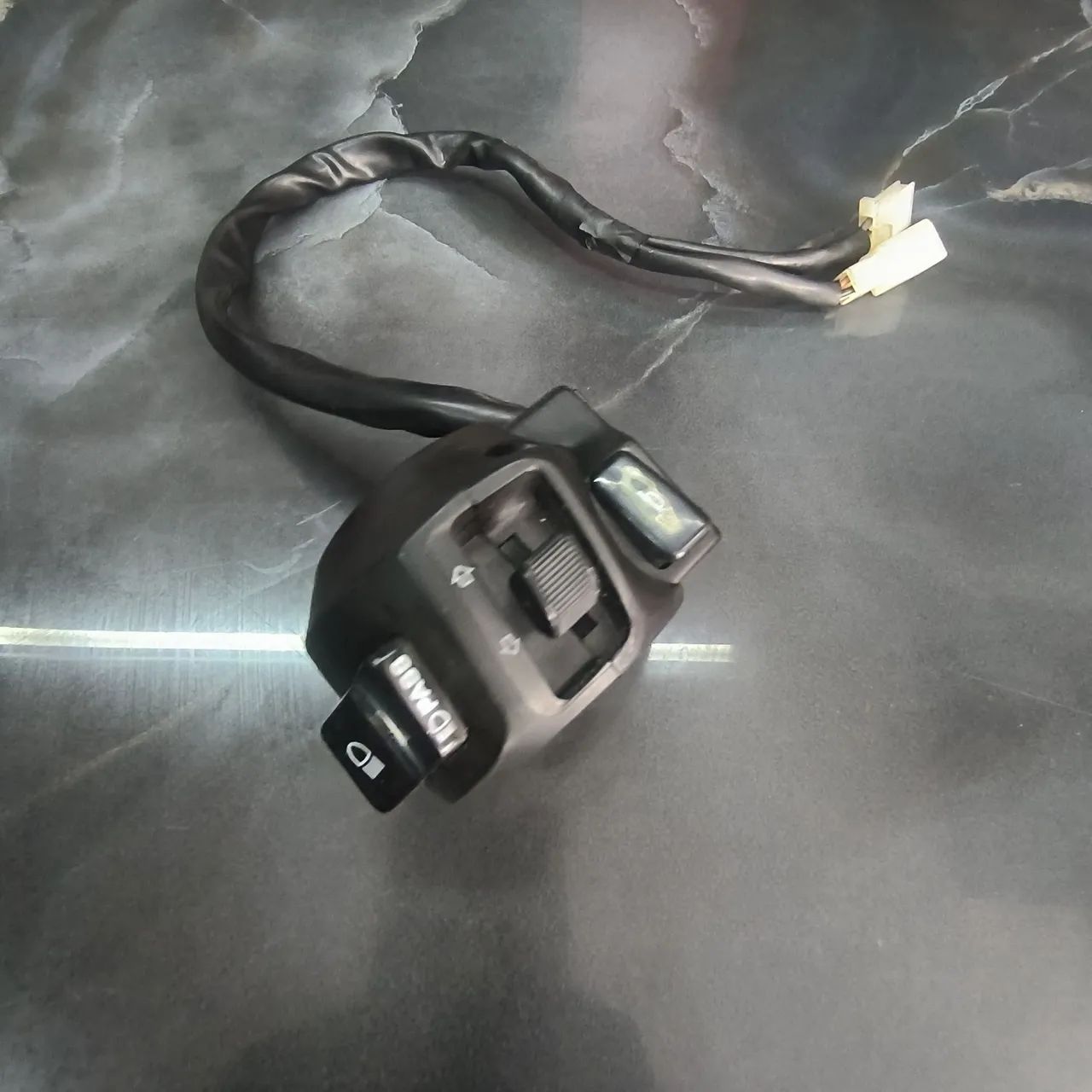Punho interruptor do pisca seta e buzina Yamaha Lander  Fazer Fz25 250 original <br>