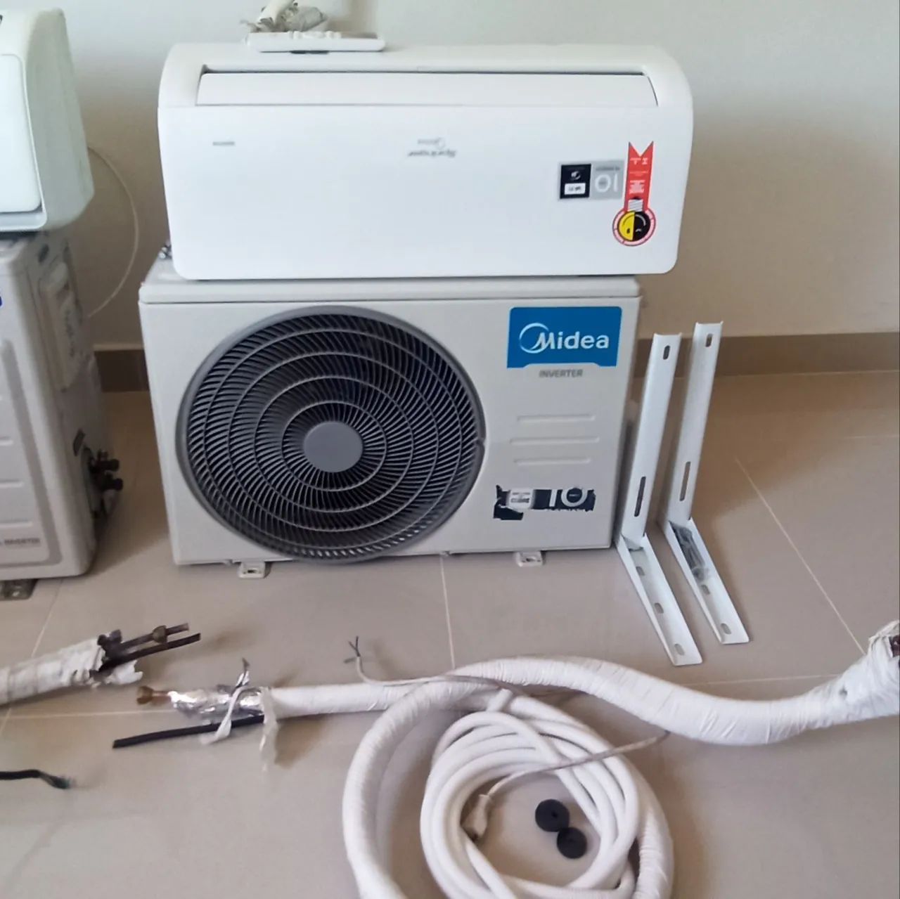 Ar Condicionado Split Inverter com Wi-Fi Springer Midea 9000 BTUs