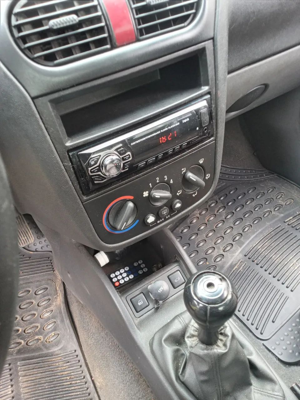Corsa sedan completo tudo - Foto 4