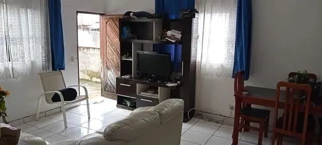 Sobrado Grande à venda 238m² 3 dormitórios 2 suítes 10 vagas em Vila das Belezas!