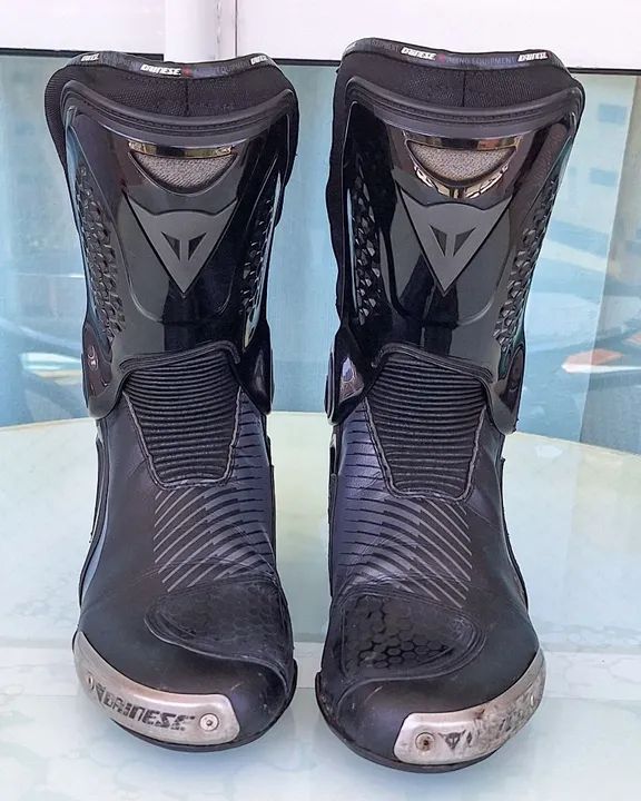 Botas Dainese Torque RS Out preta TAM 44 EUR = 42 BRA