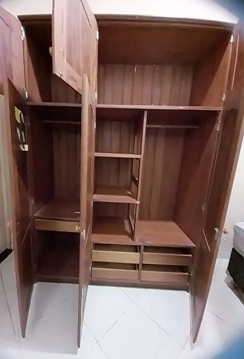 Armário de madeira em ótimo estado - Foto 3