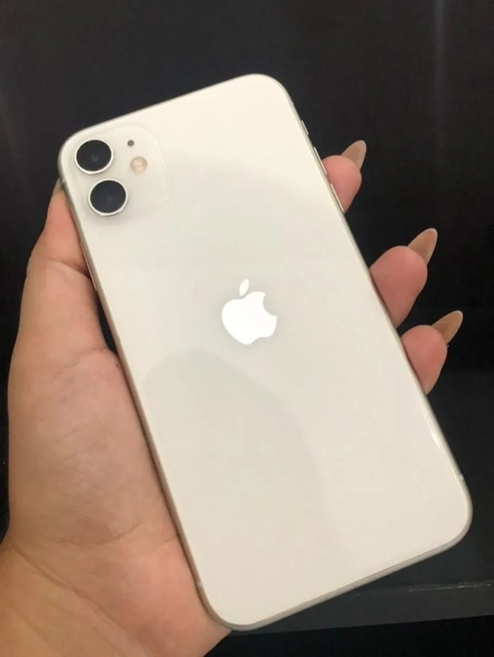 11 64gb iphone/ branco