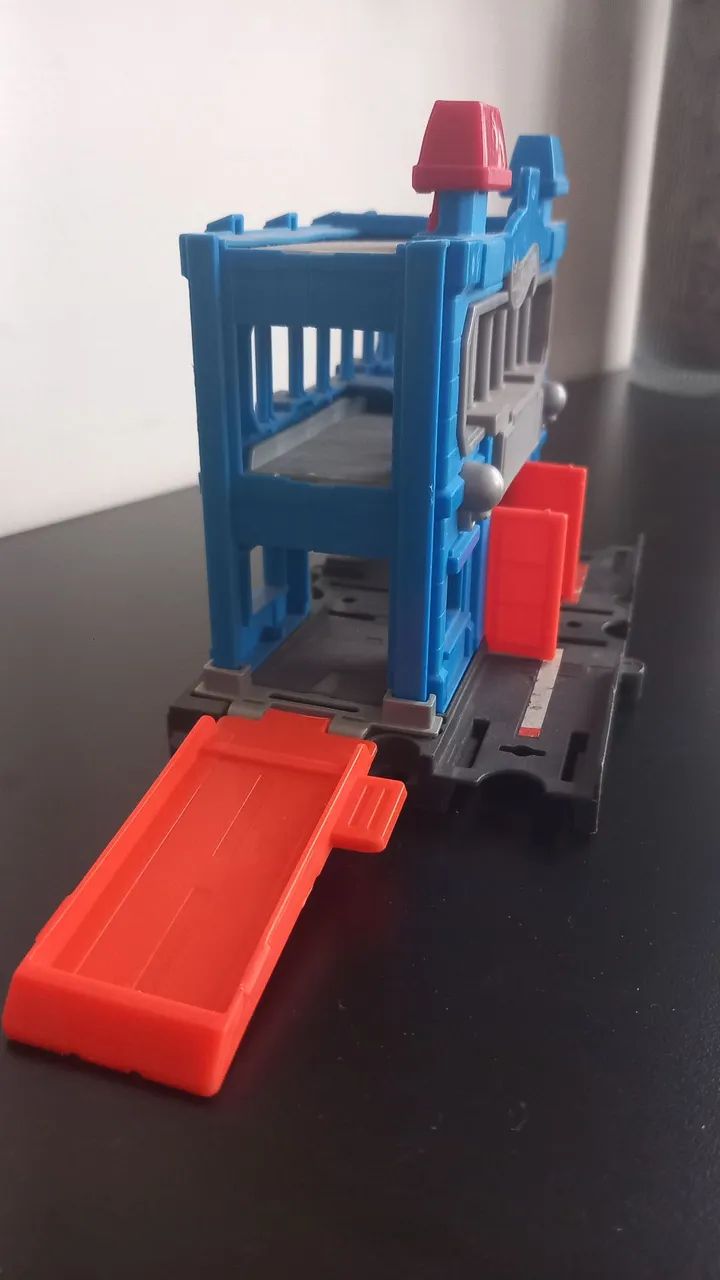 PRESENTE INCRÍVEL!!! Hot Wheels delegacia!!! - Foto 3