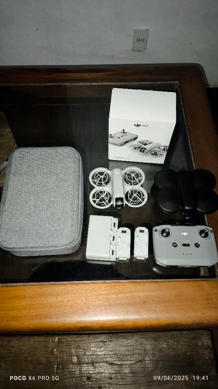 Drone DJI neo combo com controle + 2 case