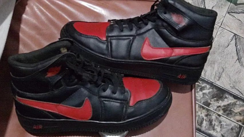 Tênis Air Jordan Tamanho 41