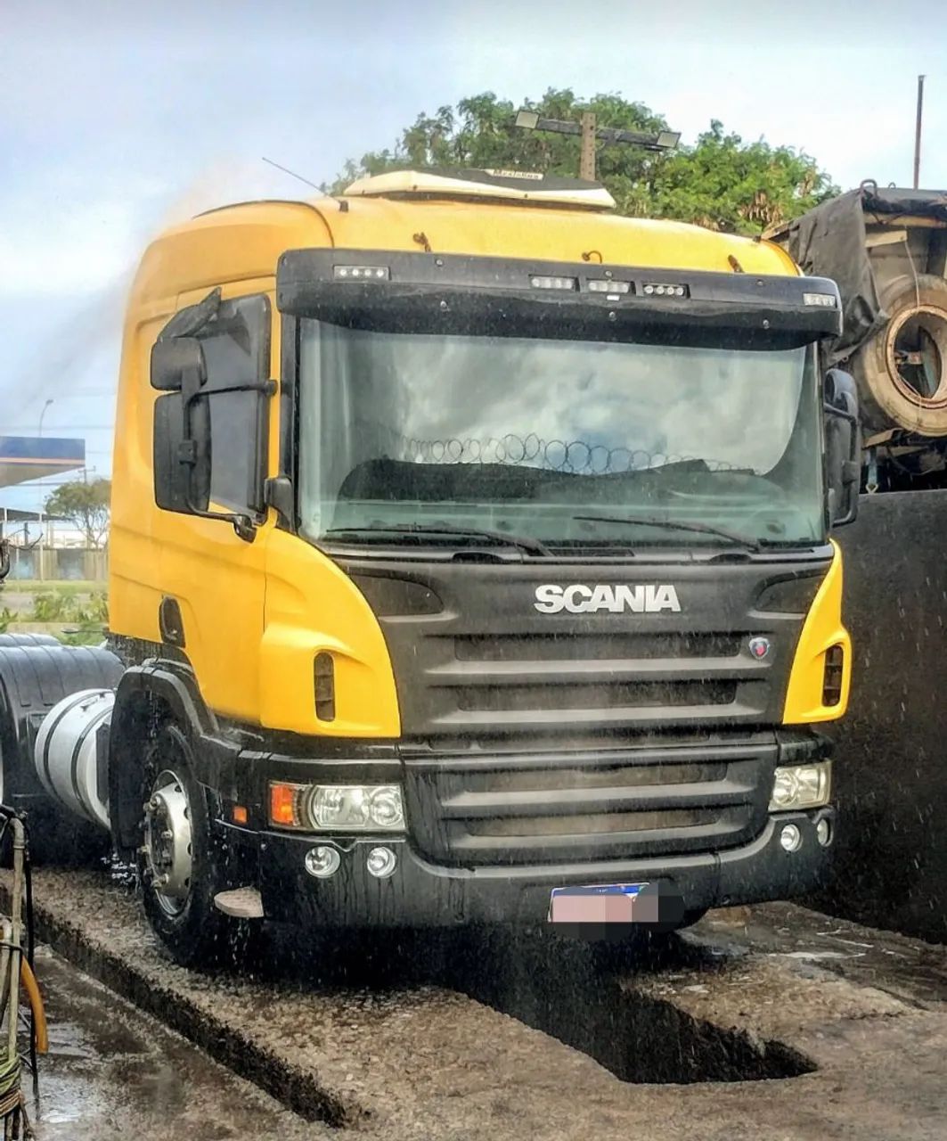 Scania p340 2011/2012 6x2