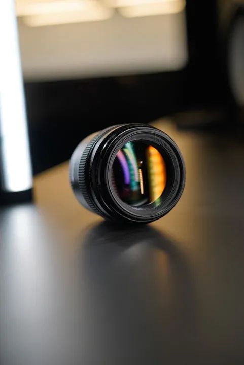 Lente Canon EF 85mm f/1.8 USM