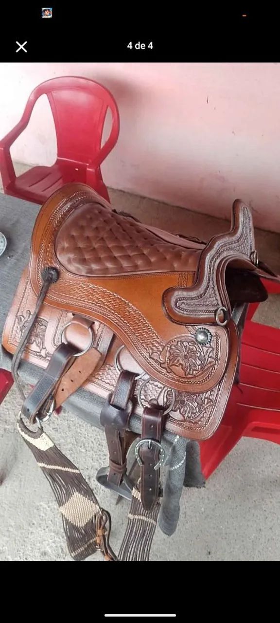 Vendo Cela de cavalo com nota fiscal e apenas 2 vezes de uso  - Foto 4