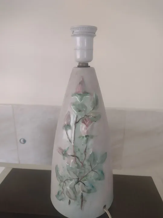 Abajur porcelana. Antiguidade