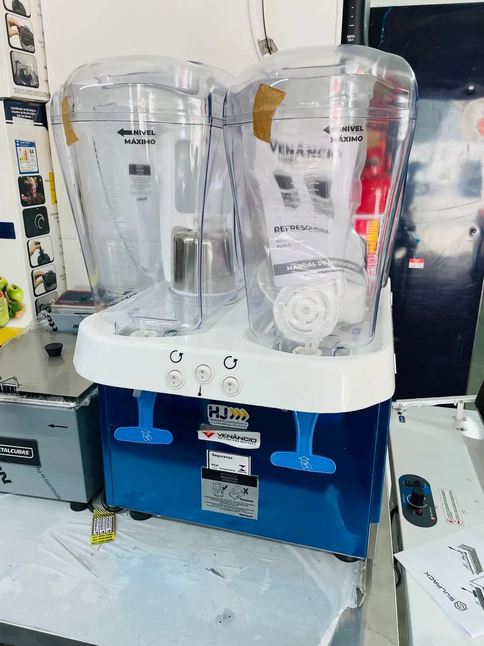 MB Máquina de suco 2 tanques Venâncio 