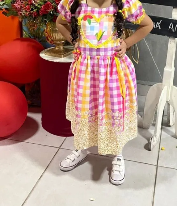 Vestido infantil xadrez + laço