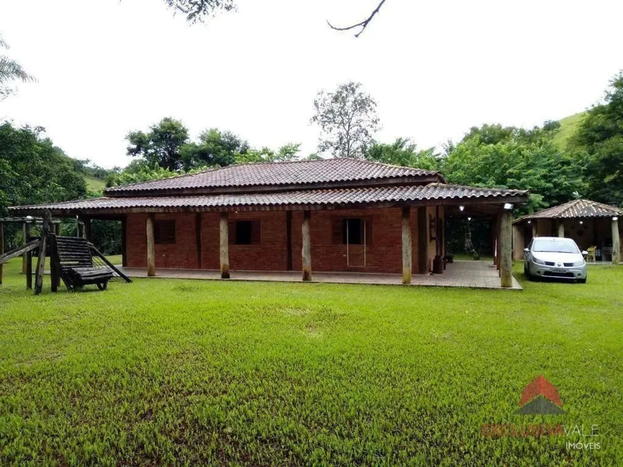 Sítio com 3 dormitórios à venda, 40000 m² por R$ 1.800.000,00 - Roncador - São Francisco X