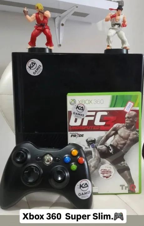 Xbox 360 Super Slim 