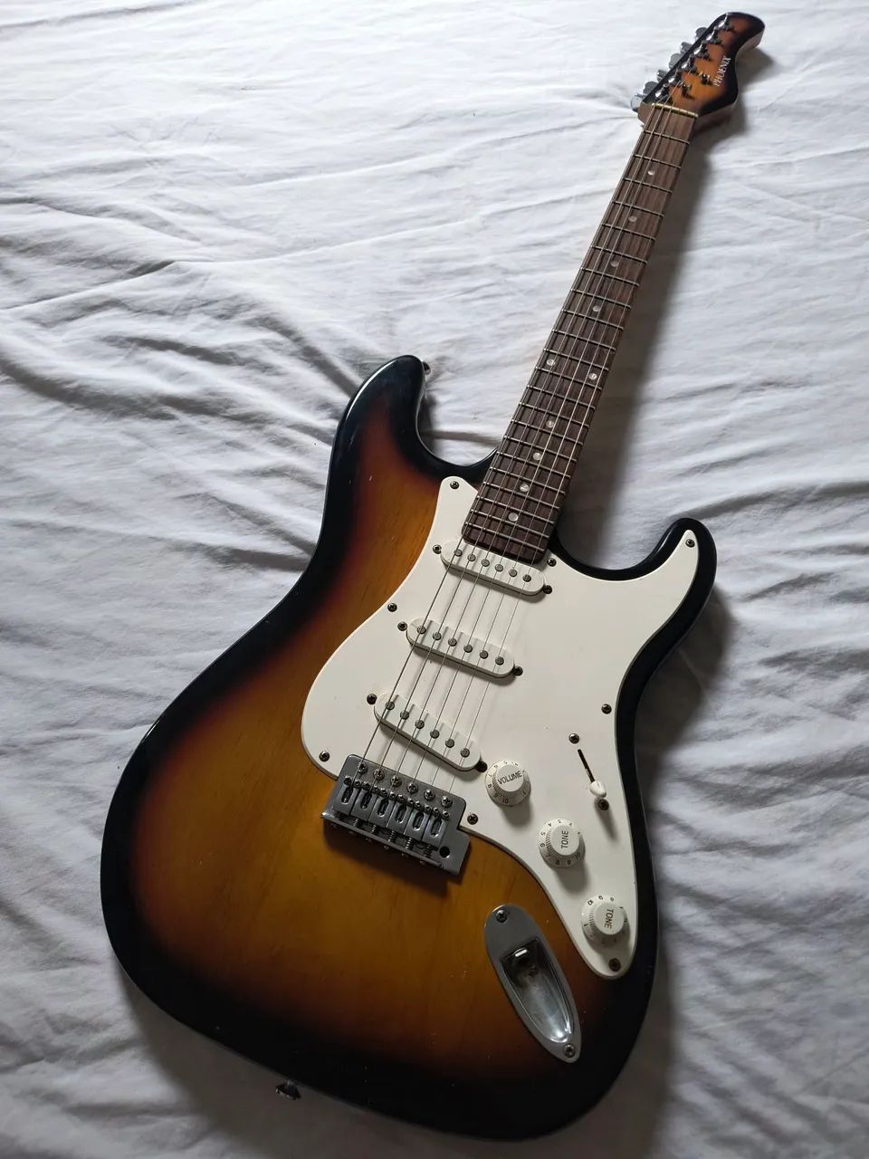 GUITARRA STRATO PHOENIX SSS - Foto 3