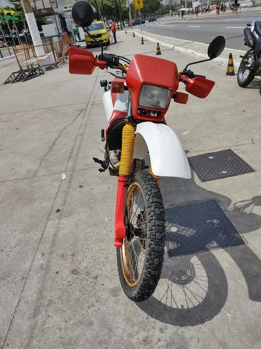 Moto Honda XLX 350 - Foto 4