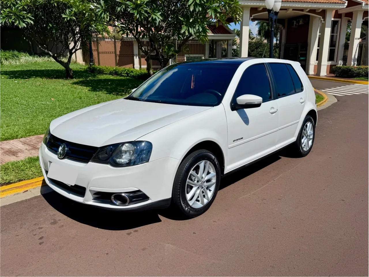 VOLKSWAGEN GOLF 2013 Usados e Novos