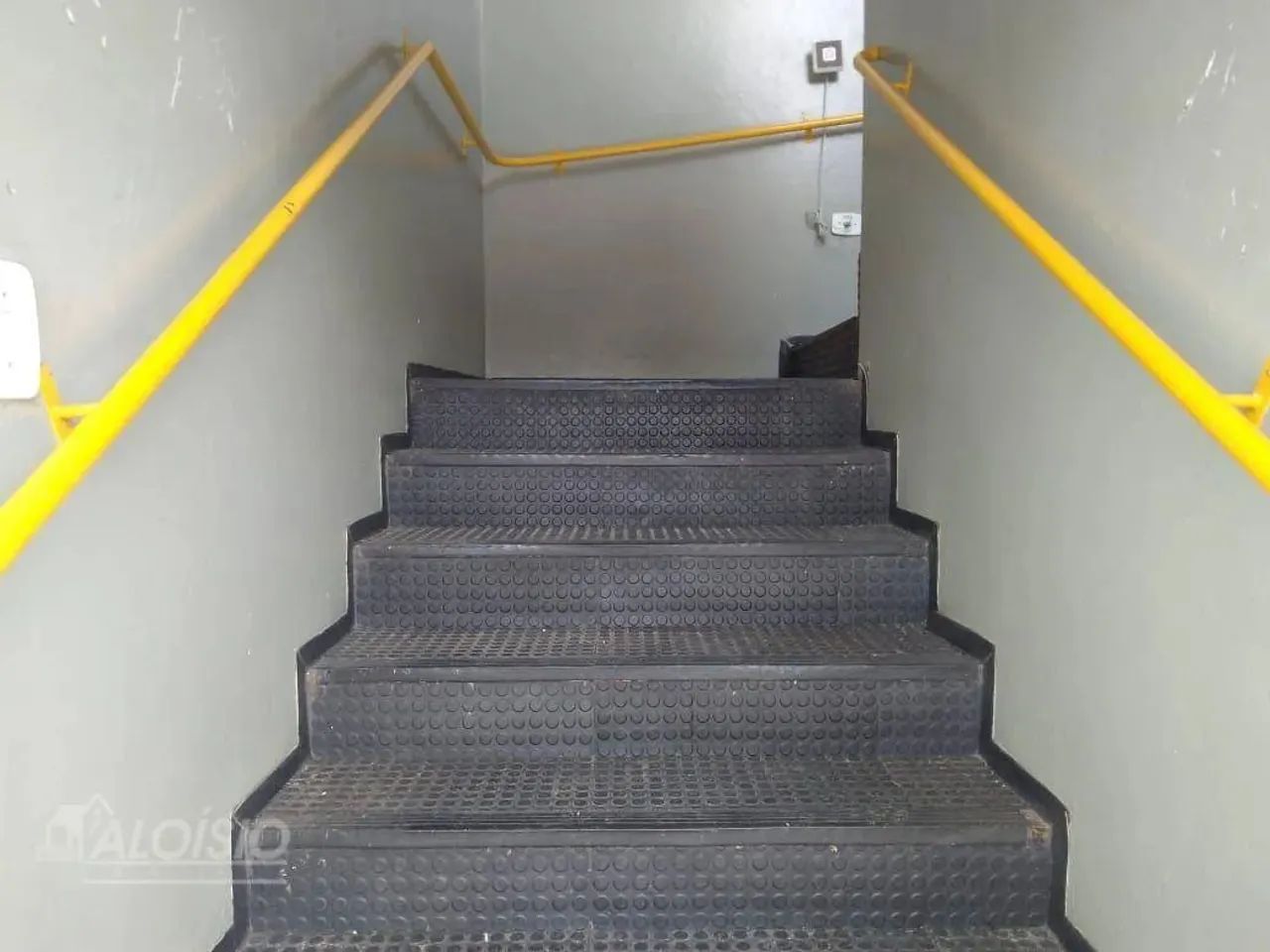 Sala para alugar, 30 m² por R$ 650,00/mês - Centro - Taubaté/SP - Foto 2