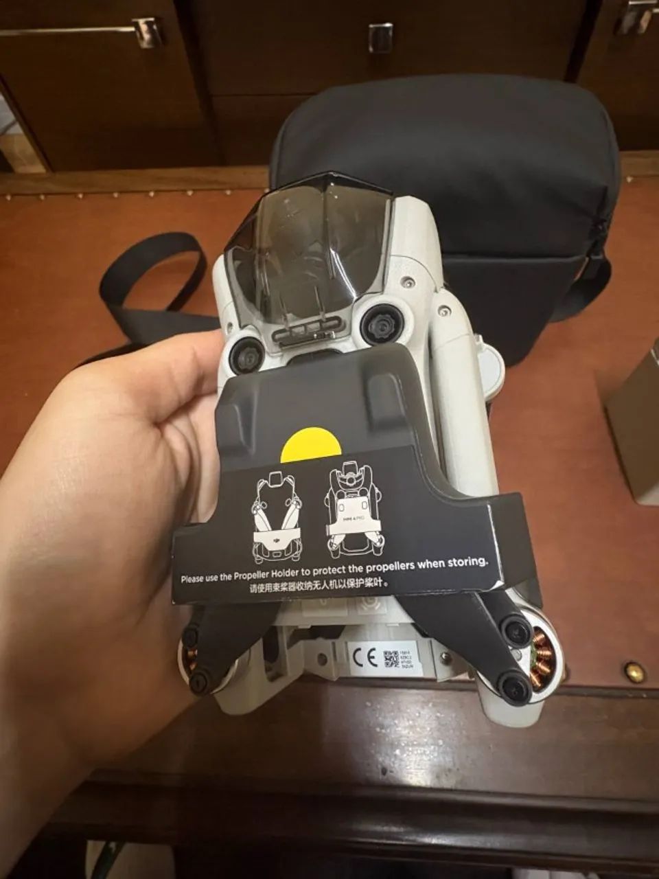 DJI Mini 4 Pro Fly More Combo - Foto 4