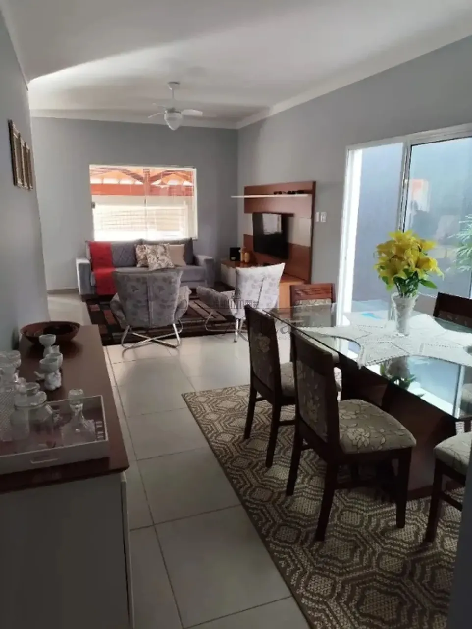 Oportunidade - Casa Térrea - Villa Branca - 4 Dormitórios - 180m².