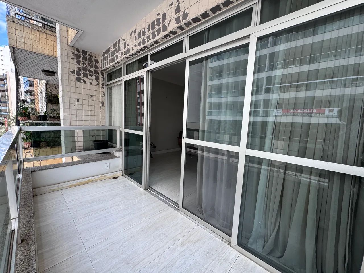 Apartamento a venda possui 140 metros quadrados com 3 quartos em Praia da Costa - Vila Vel