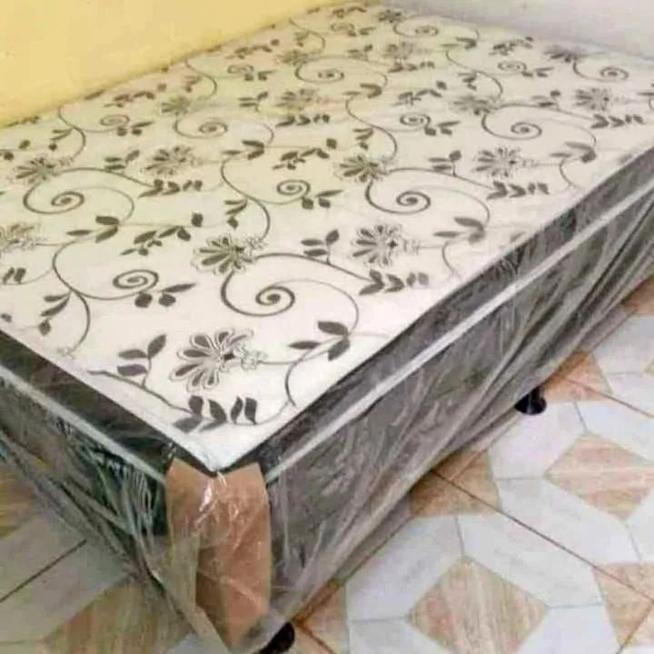 Cama Box Casal Imediatamente Disponível 
