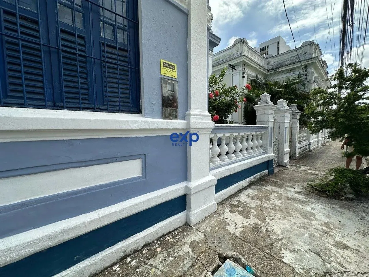 Prédio Comercial em Santo Amaro - Recife