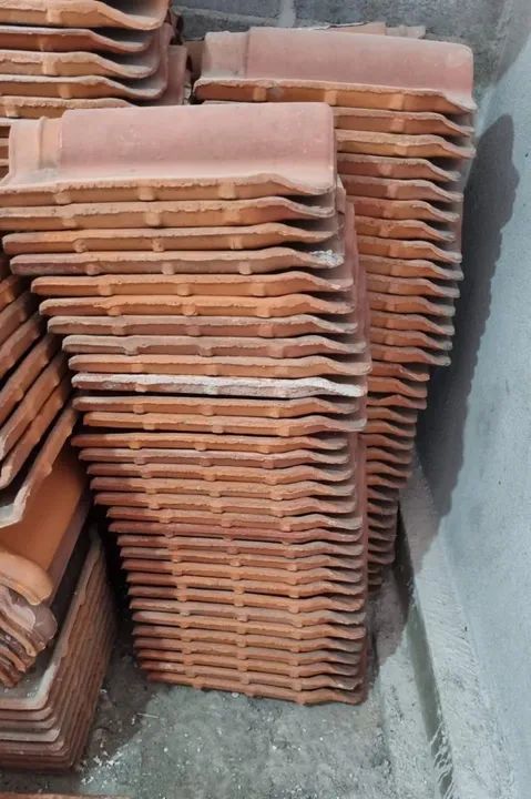 Telhas de barro usadas - ótimo estado