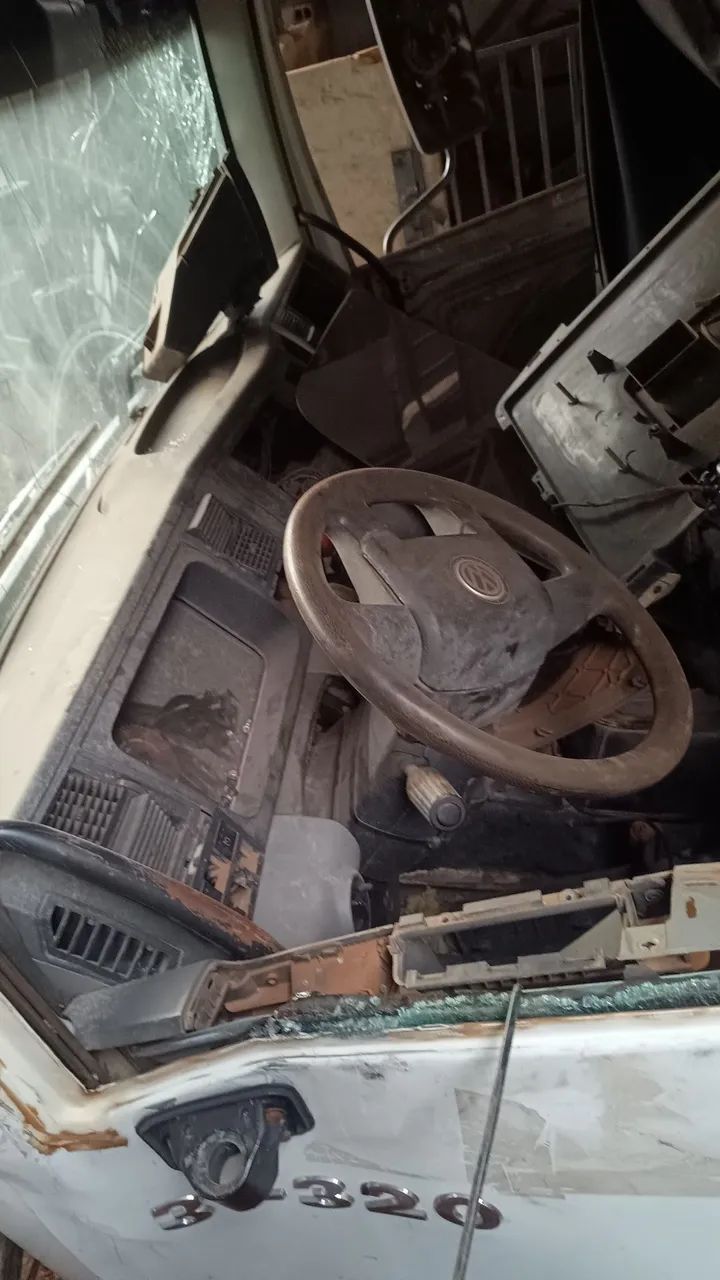 Vw constellation para retirada de peças  - Foto 5